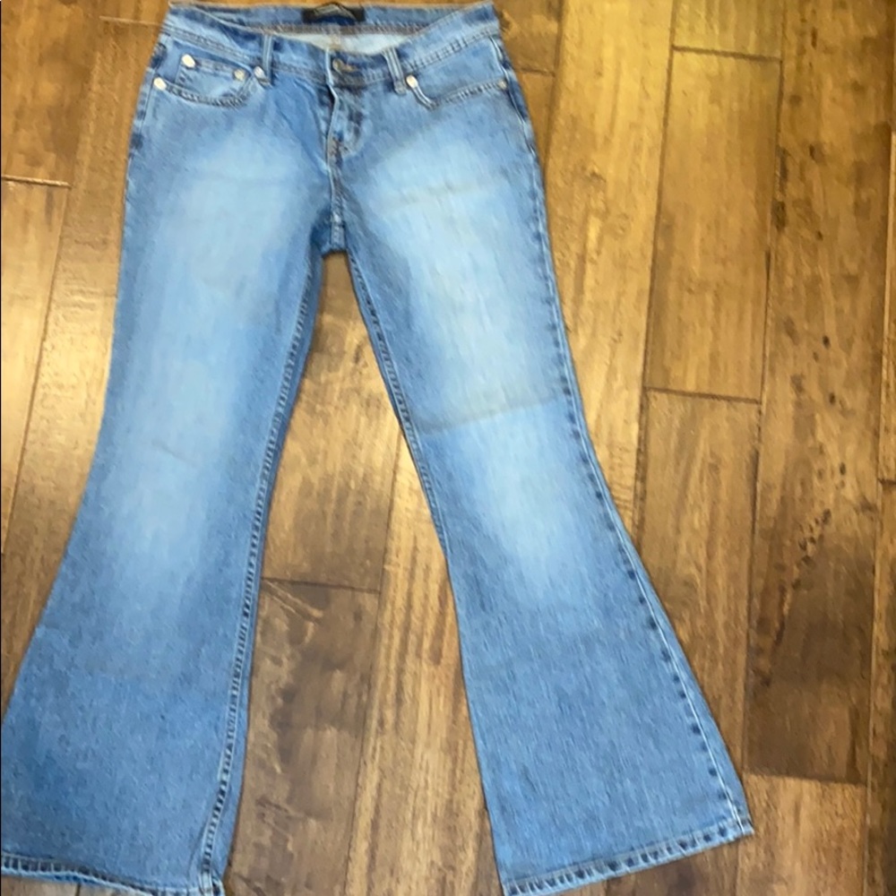 London Jean stretch.